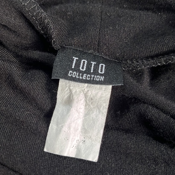 Toto Collection | Mock Neck Sleeveless Fringe Top - Picture 6 of 6